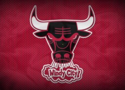 kaiyun_青岛队爆冷告捷重洗保级格局，榜尾五强四分差距酝酿终极混战