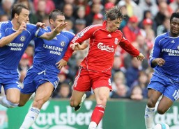 kaiyun|马尔卡宁奋战38分钟夺28分7篮板，爵士主场力克强敌迎关键胜利