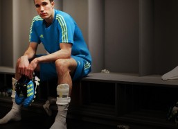 开云-中超最强多面手！传球进球均创生涯新高，上港左翼卫持续闪光