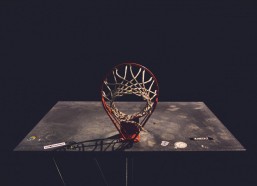 【开云官网】巴萨撤回图斯康复申请引发内部震荡，多名球员质疑医疗团队决策